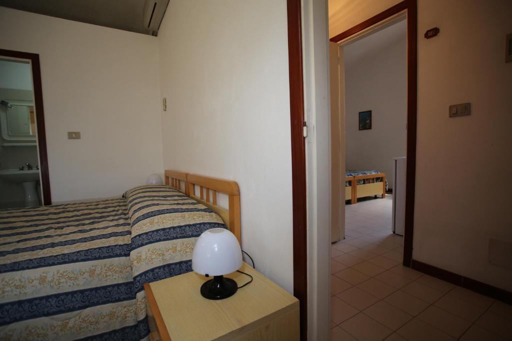 Hotel Club Poseidon Stalettì Szoba fotó
